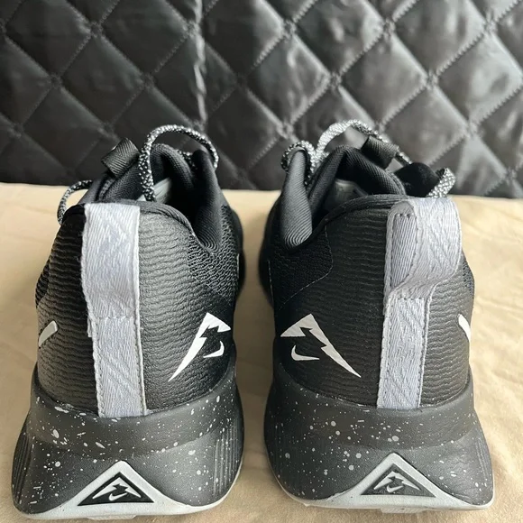 Men’s 11.5 Nike Juniper Trail 3 Low Mens Trail Shoes Black FQ0904-001 VNDS - Picture 4 of 7